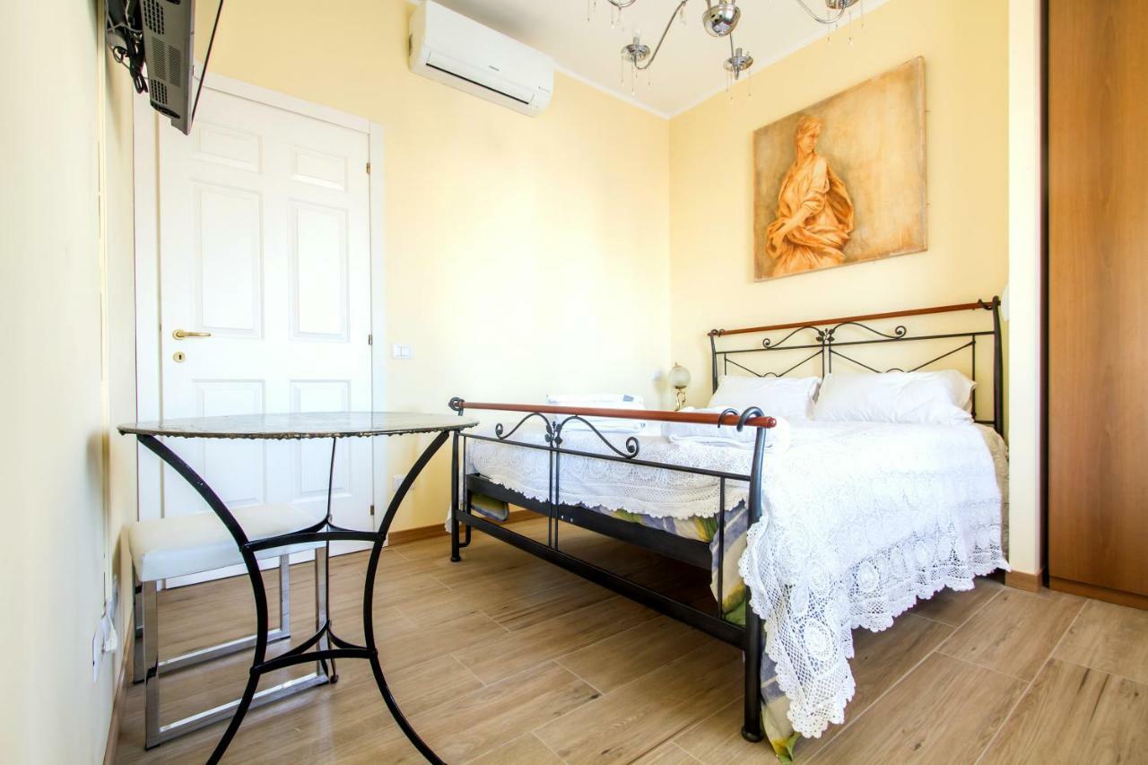 B&B Antico Cortile Milano Ngoại thất bức ảnh